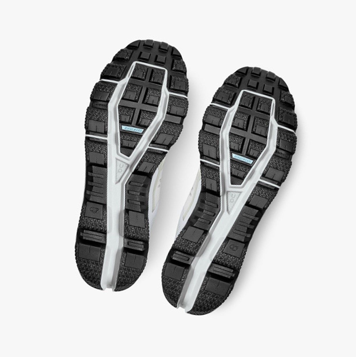 On Cloudventure Waterproof Black | AQGRUN-390