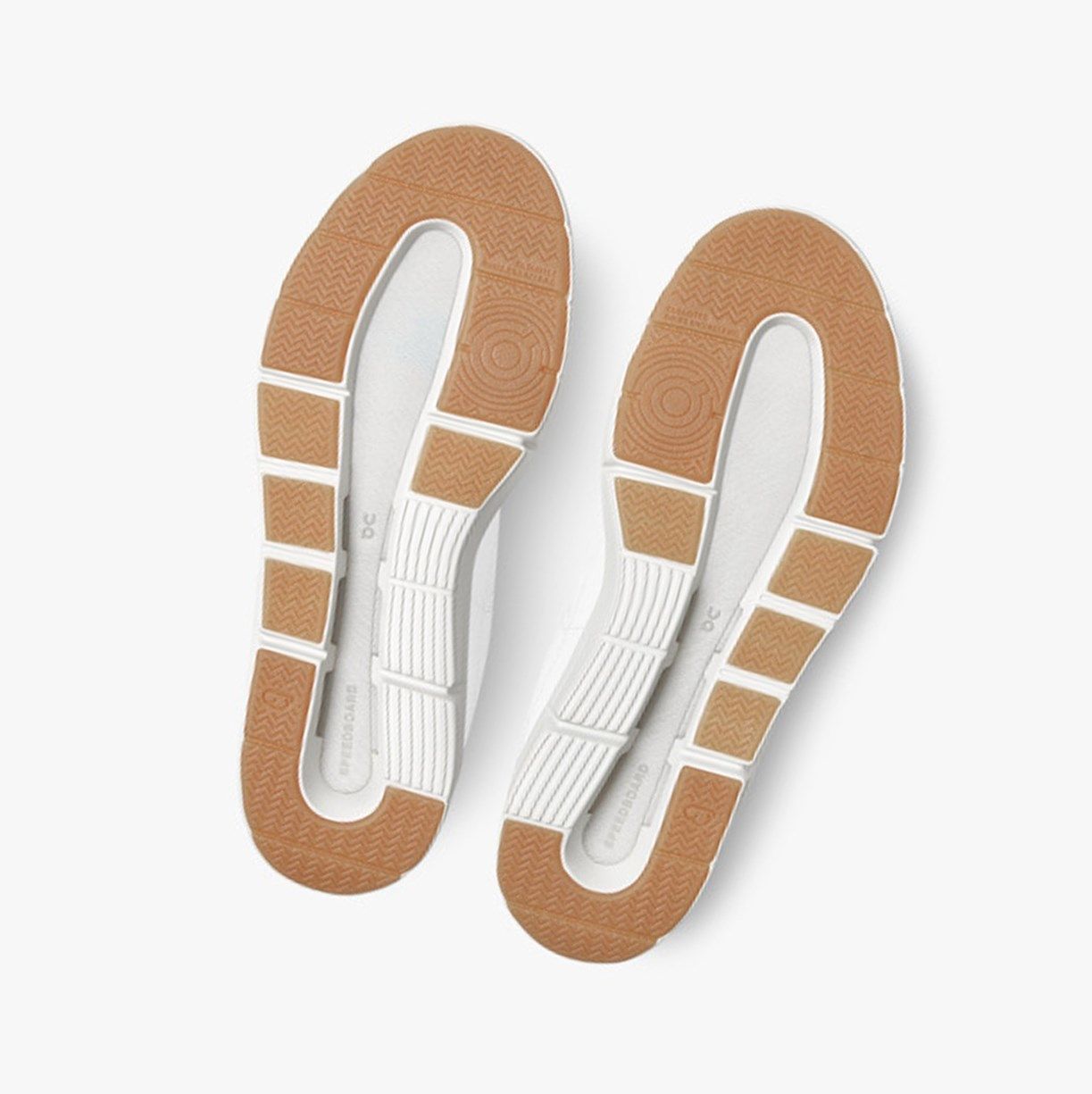 On The Roger Clubhouse White / Brown | WGMFDT-480